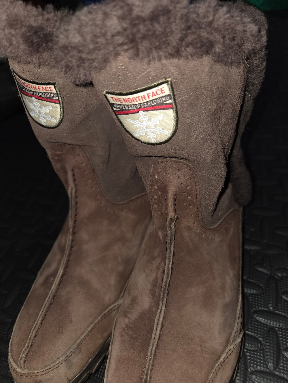 The North Face Womens Water Proof Winter Boots - Picture 4 of 12